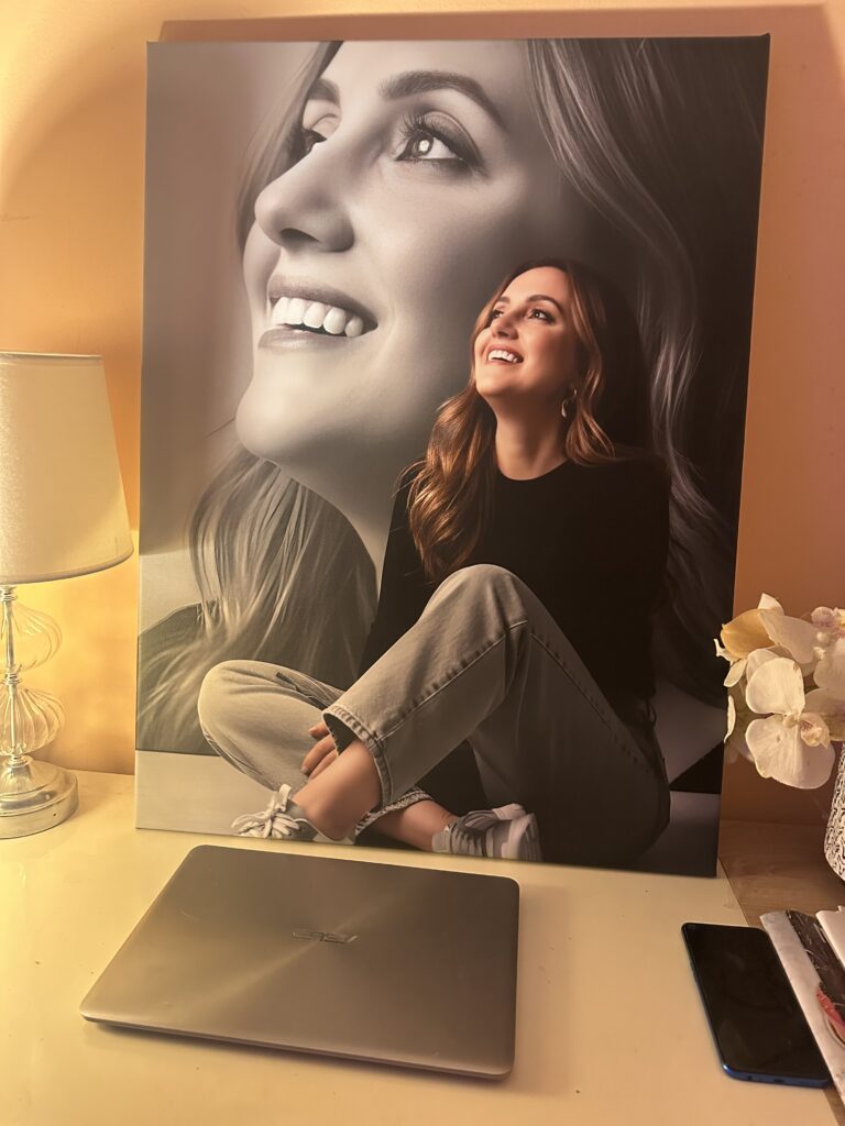 Image #1 from Carmen