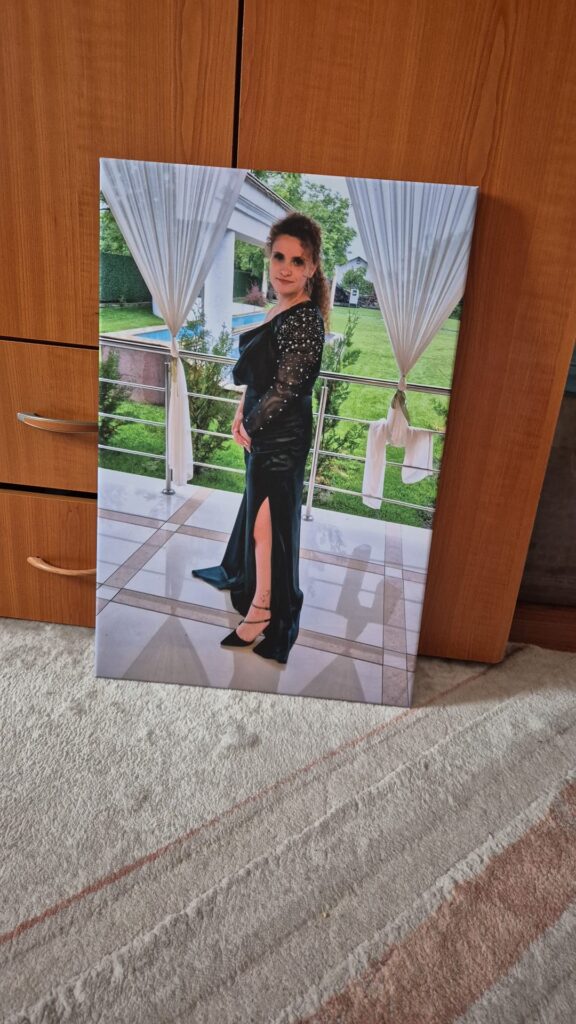 Image #1 from Galan Daniela