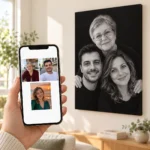 Mama și cei doi copii adulți: poza pe telefon și tabloul lor (portret de studio) pe perete